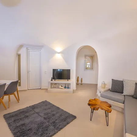 Santoterra Antigua 4* Karterados (Santorini)