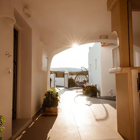 Santoterra Antigua Karterados (Santorini)