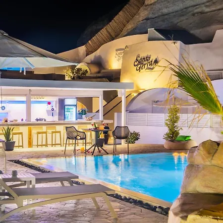 Santoterra Antigua 3* Karterados (Santorini)