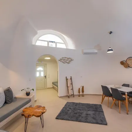 Santoterra Antigua Bed & Breakfast 3*