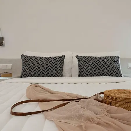 Santoterra Antigua 3* Karterados (Santorini)